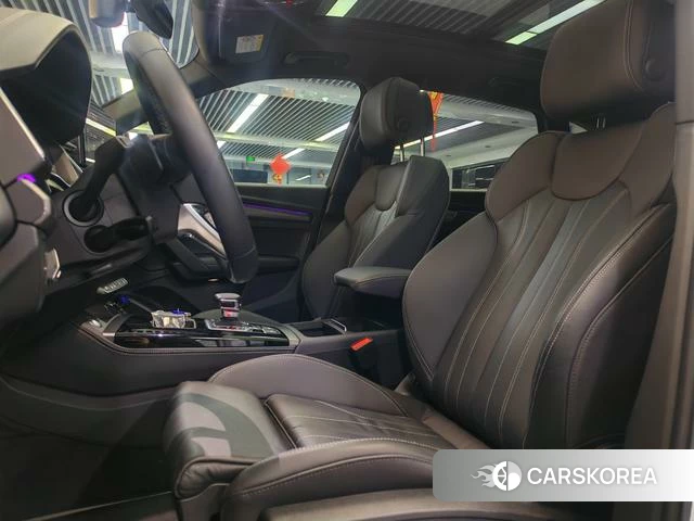Audi Q5L 2023 Белый из Китая