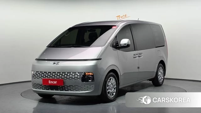 Hyundai Staria 2021 Серебристо-серый из Кореи