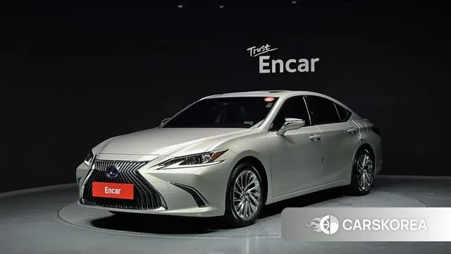 Lexus ES300h 7th generation 2019 Серебристо-серый из Кореи