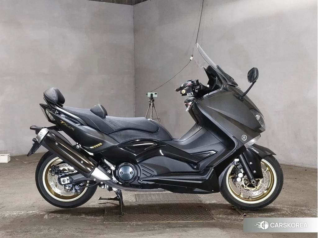 Проданный Yamaha T-MAX 530 2013 из Японии, фото 2