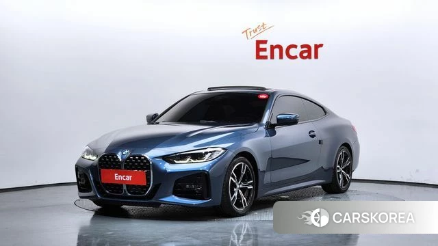 BMW 4 Series (G22) 2023 Светло-серебряный цвет из Кореи