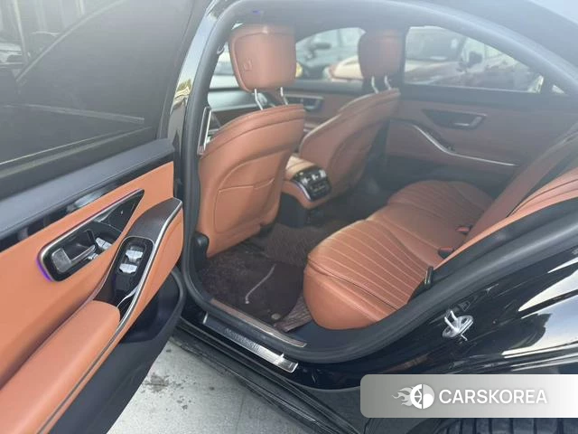 Mercedes-Benz S-class 2022 Черный из Китая