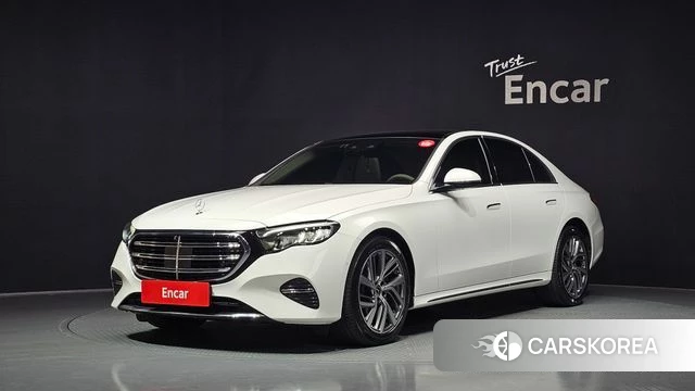 Mercedes-Benz E-Class W214 2024 Белый из Кореи