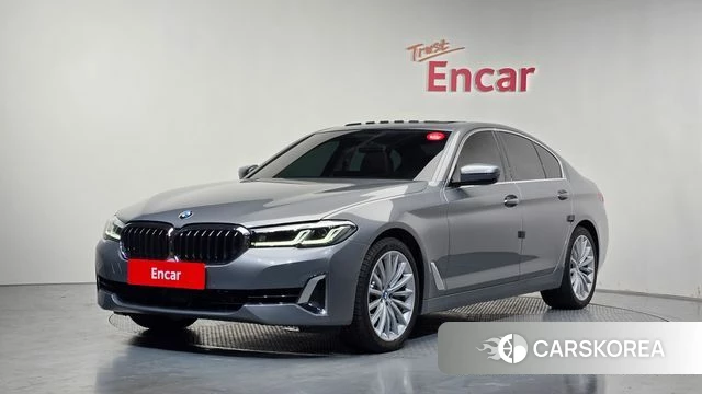 BMW 5 Series (G30) 2023 Серый из Кореи