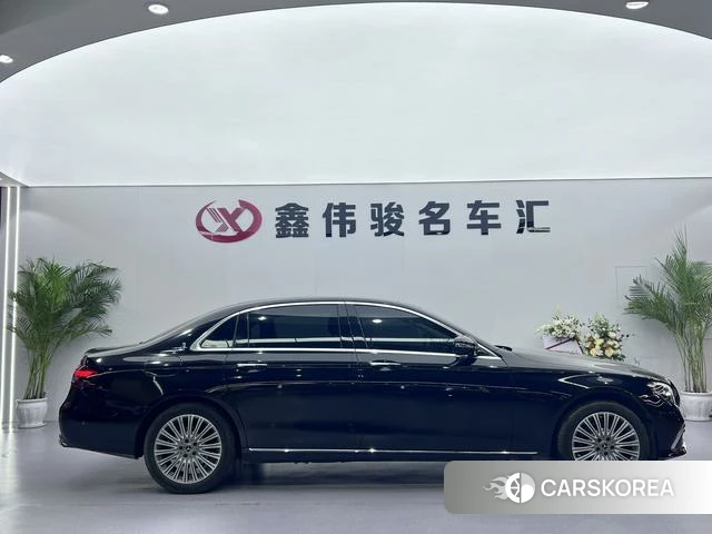 Mercedes-Benz E-class 2023 Черный из Китая