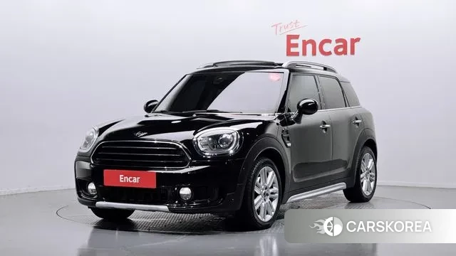 Mini Cooper Countryman 2018 Черный из Кореи