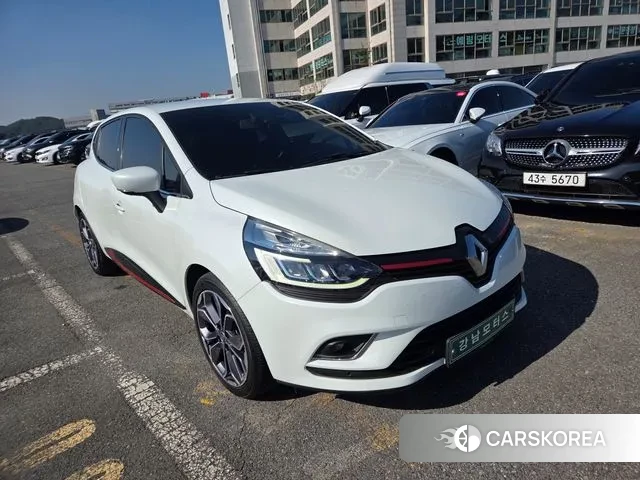 Renault Korea (Samsung) Clio 2019 Белый из Кореи