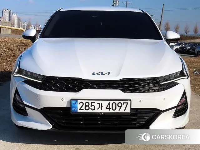 Kia K5 3rd generation 2023 Белый из Кореи