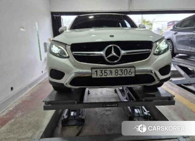 Mercedes-Benz GLC-Class X253 2019 Белый из Кореи