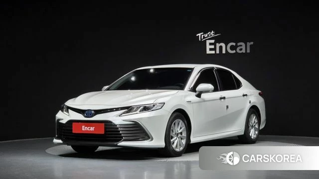 Toyota Camry (XV70) 2024 Белый из Кореи
