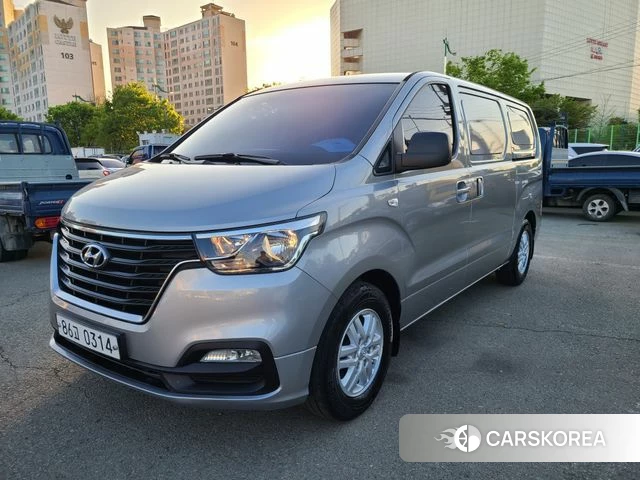 Hyundai The New Grand Starex 2018 Серебряный из Кореи