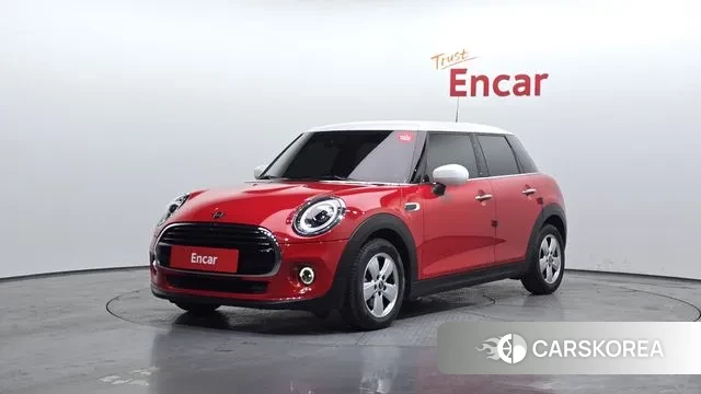 Mini Cooper 2021 Красный из Кореи
