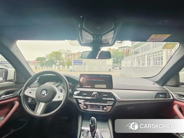 BMW 5 series 2023 Белый из Китая