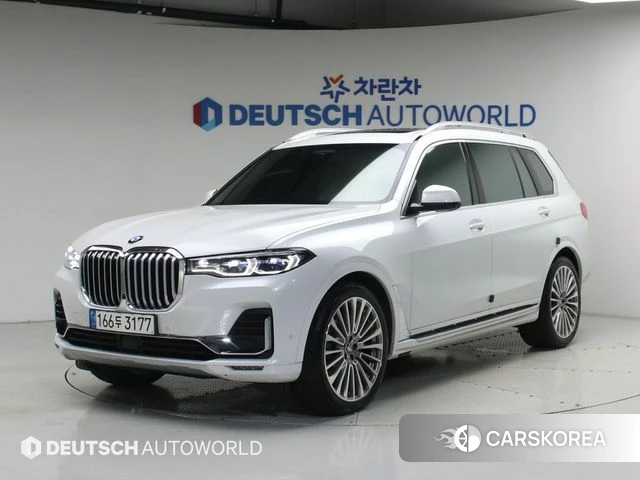 BMW X7 (G07) 2022 Белый из Кореи
