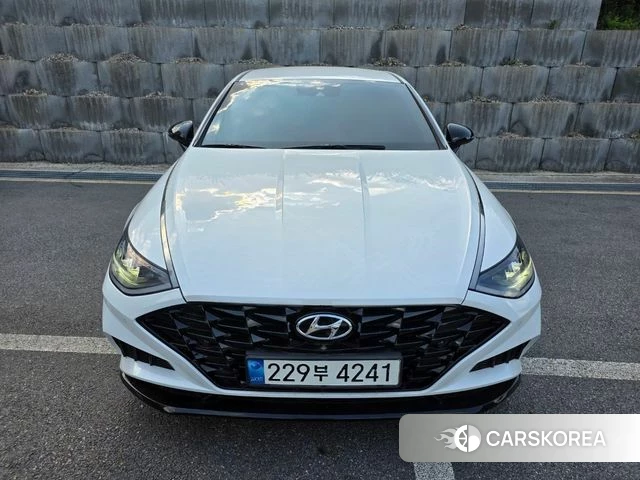 Hyundai Sonata (DN8) 2022 Белый из Кореи