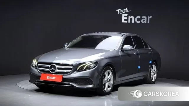 Mercedes-Benz E-Class W213 2018 Серый из Кореи