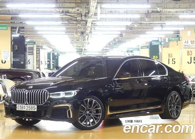 BMW 7 Series (G11) 2020 Черный из Кореи