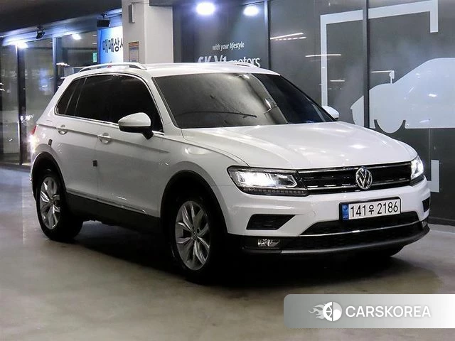 Volkswagen Tiguan second Generation 2020 Белый из Кореи