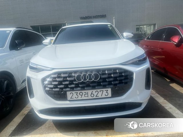 Audi Q5 (80A) 2025 Белый из Кореи