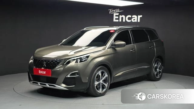 Peugeot 5008 second generation 2018 Серый из Кореи