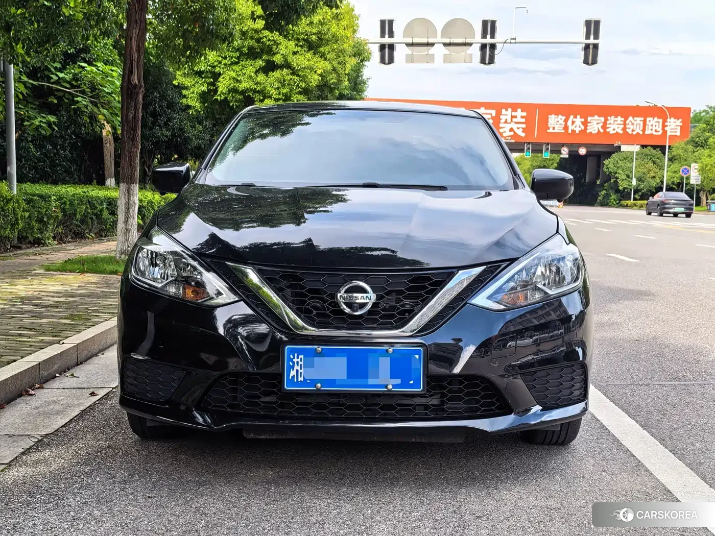 Nissan Sylphy 2023 Черный из Китая
