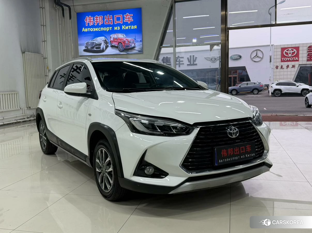 Toyota YARIS L Zhixuan 2021 Белый из Китая