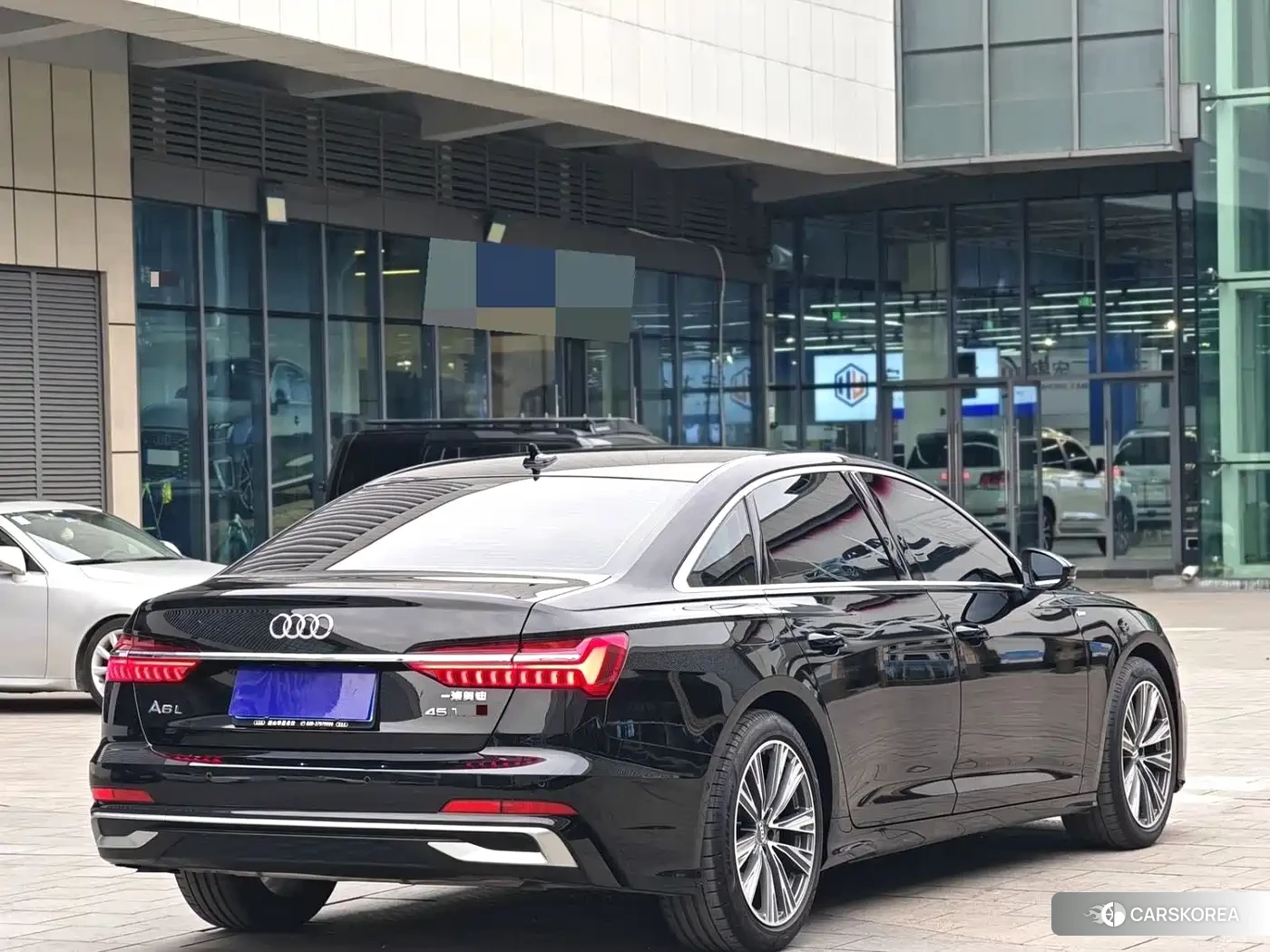 Audi A6L 2024 Черный из Китая