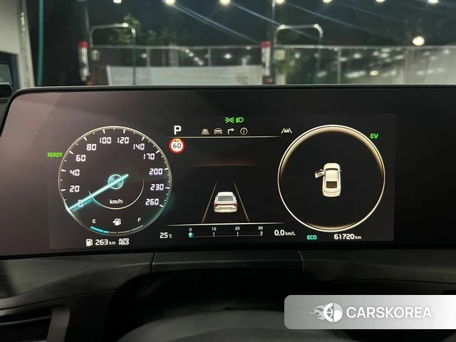 Kia K8 Hybrid 2022 Серебристо-серый из Кореи