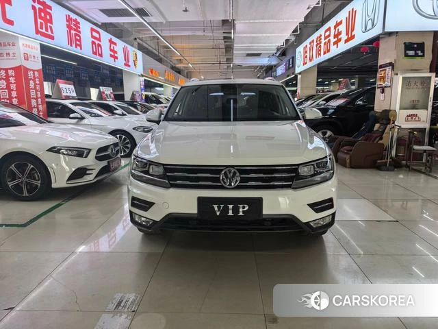 Volkswagen Tiguan L 2019 Белый из Китая