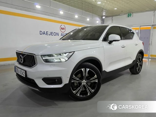 Volvo XC40 2020 Белый из Кореи
