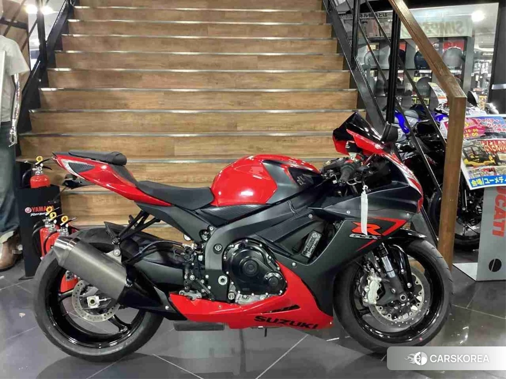 Проданный Suzuki GSX-R600 2017 из Японии, фото 2