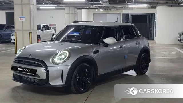 Mini Cooper 2024 Серебряный из Кореи