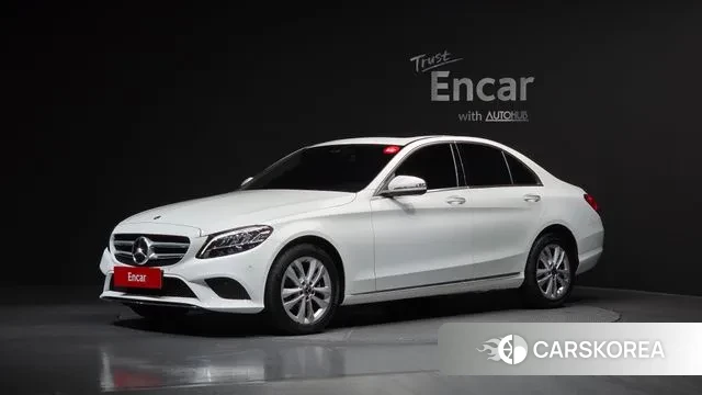 Mercedes-Benz C-Class W205 2020 Белый из Кореи