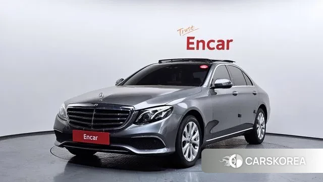 Mercedes-Benz E-Class W213 2019 Серый из Кореи