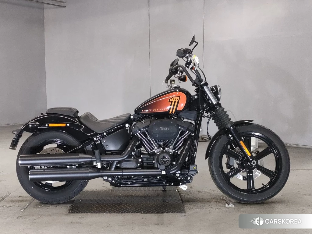 Проданный Harley-Davidson Softail Street Bob FXBBS1870 2023 из Японии, фото 2