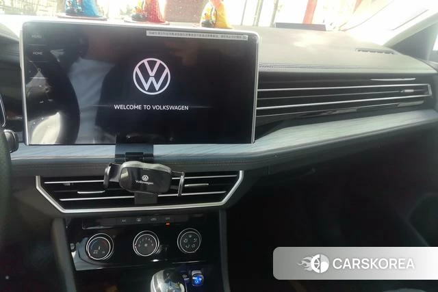 Volkswagen Sagitar 2024 Белый из Китая