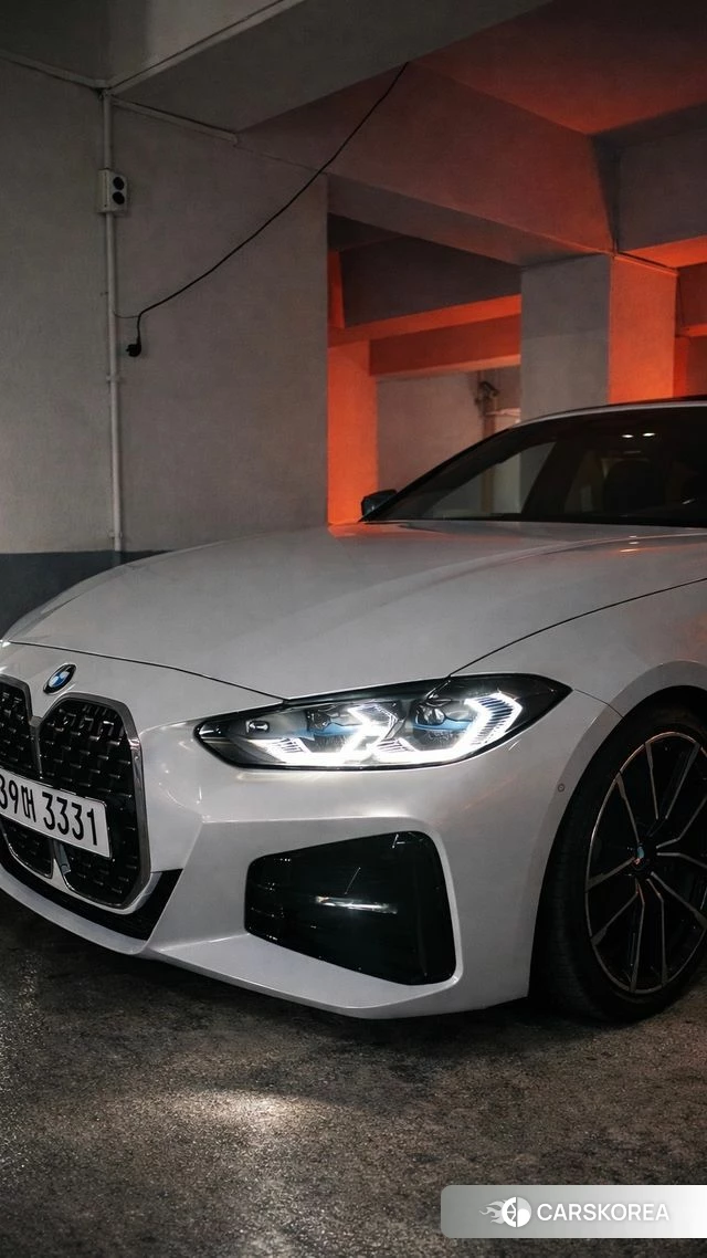BMW 4 Series (G22) 2023 Белый из Кореи