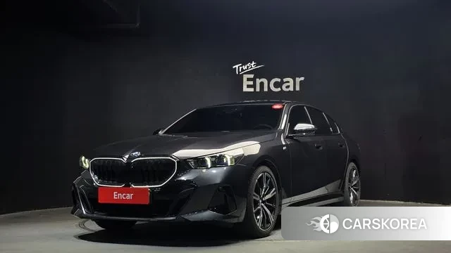 BMW 5 Series (G60) 2025 Серый из Кореи