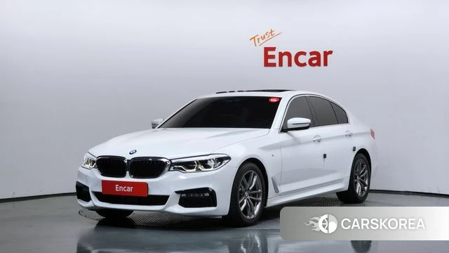 BMW 5 Series (G30) 2018 Белый из Кореи