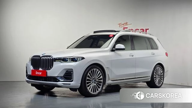 BMW X7 (G07) 2022 Белый из Кореи