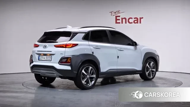Hyundai Kona 2019 Белый из Кореи