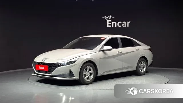 Hyundai Avante (CN7) 2022 Серебристо-серый из Кореи