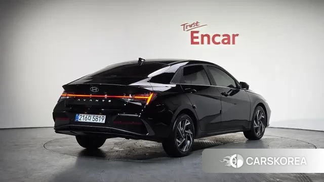 Hyundai The New Avante (CN7) 2025 Черный из Кореи