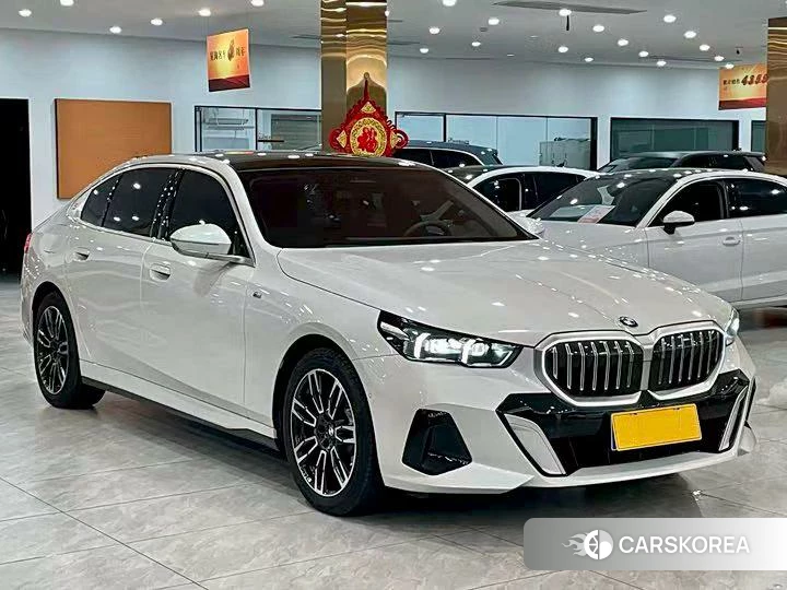 BMW 5 series 2024 Белый из Китая
