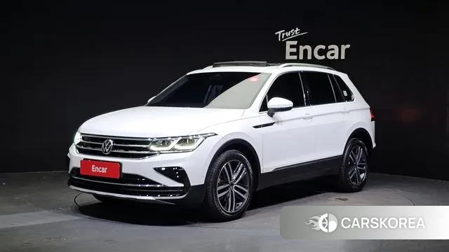 Volkswagen Tiguan second Generation 2022 Белый из Кореи