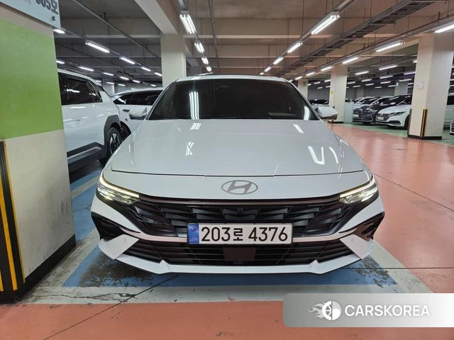 Hyundai The New Avante (CN7) 2024 Белый из Кореи