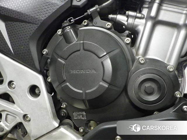 Engine photo