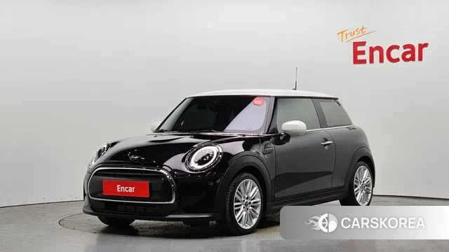 Mini Cooper 2022 Черный из Кореи