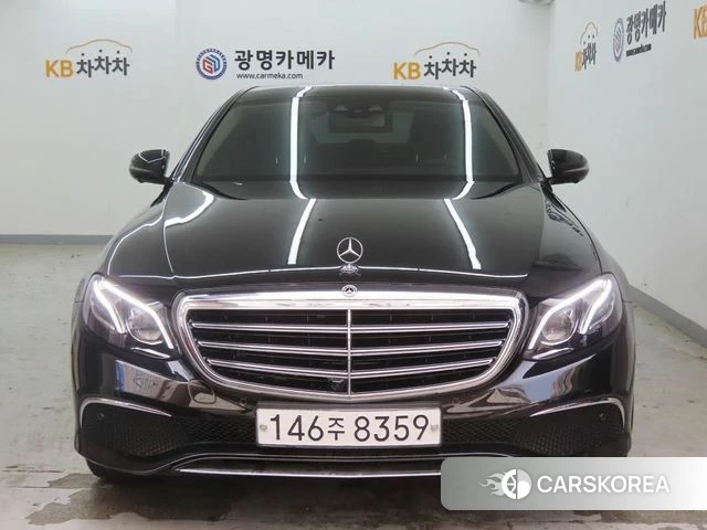 Mercedes-Benz E-Class W213 2019 Черный из Кореи