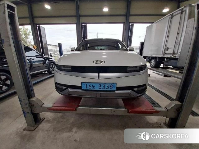 Hyundai Ionic 5 2021 Белый из Кореи
